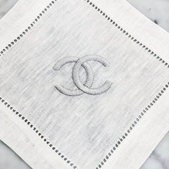“Double C” Cocktail Napkin Set in Pearly Grey (on White)